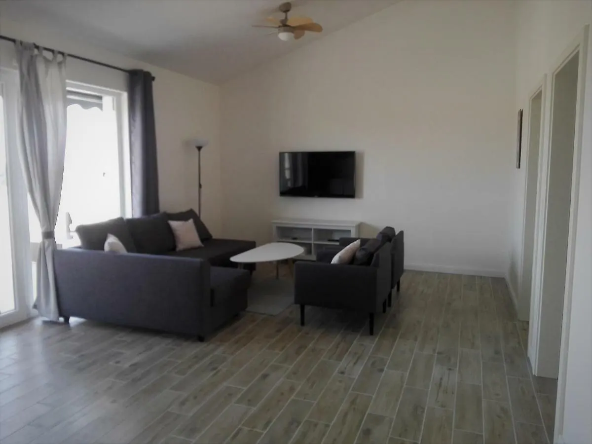 Apartment Rosenberg Medulin 0*,
